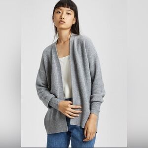 Theory oversized open front cardi. Size S. 100% Cashmere. Gray. Worn once!